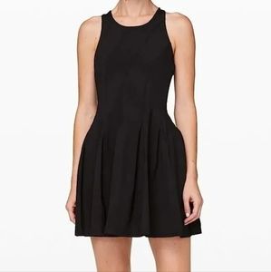 Lululemon Court Crush Tennis Dress EUC Black Sz 4